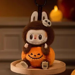 Halloween Labubu